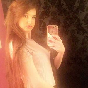 Meet your Posher, Maria